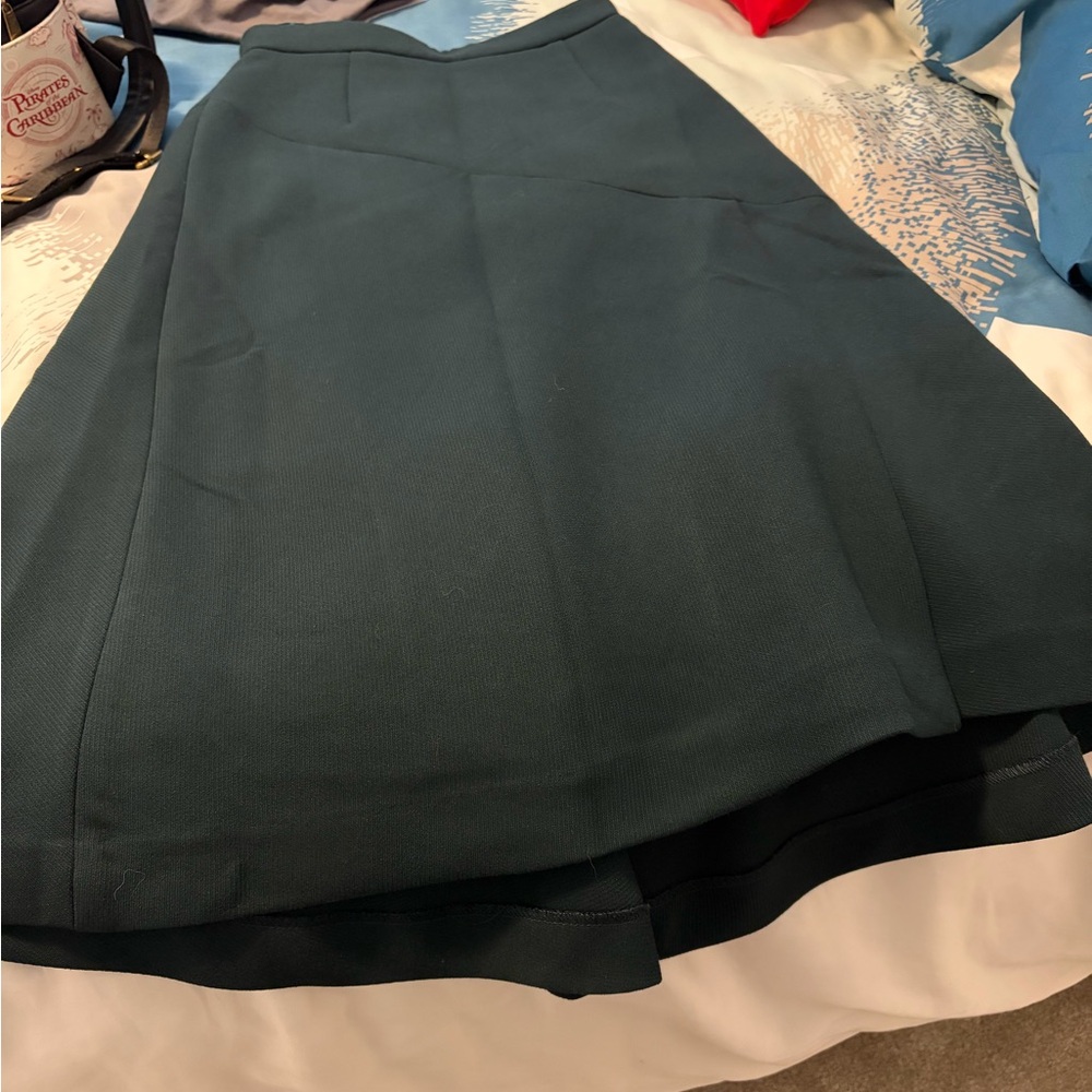 Elegant Dark Green Women's Skirt
